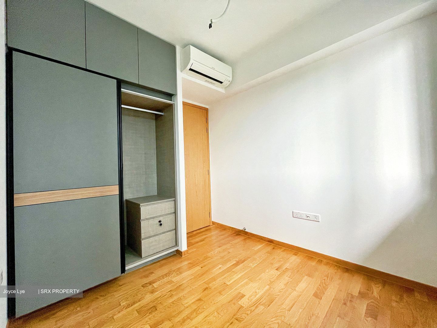 Twin Vew (D5), Apartment #321531011
